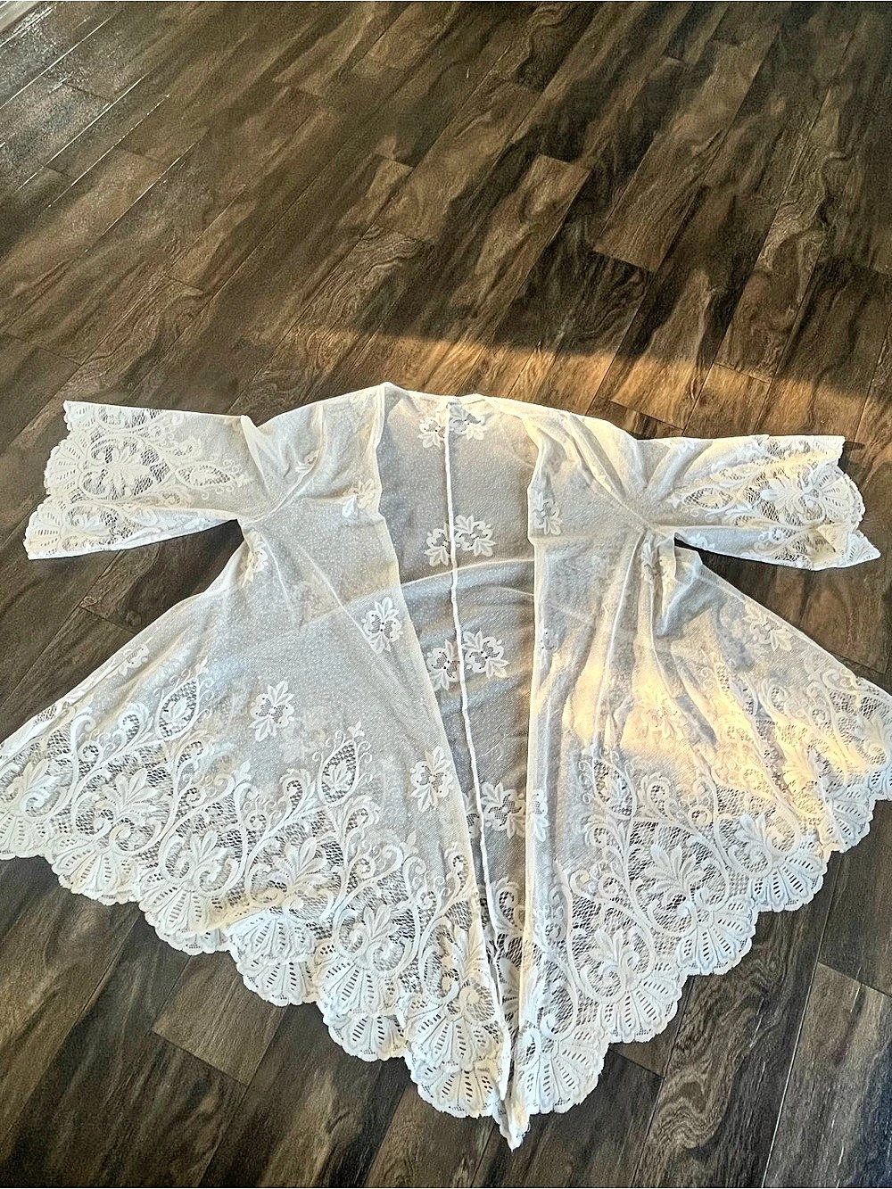 Xhilaration White Floral Lace Blouse